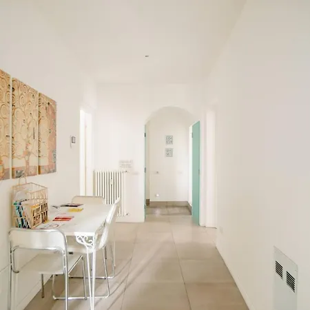 Tree Modern Pensionat Bergamo