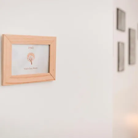 Tree Modern Гостьовий будинок Бергамо