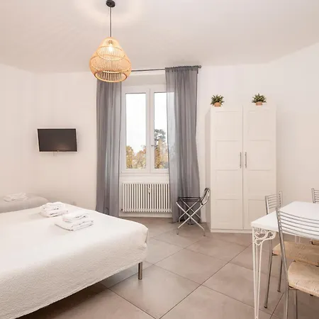 Tree Modern Бергамо