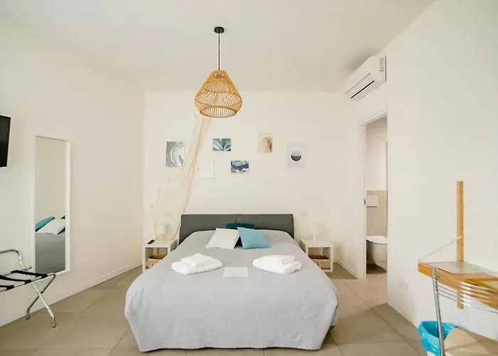 Tree Modern 게스트하우스 3*