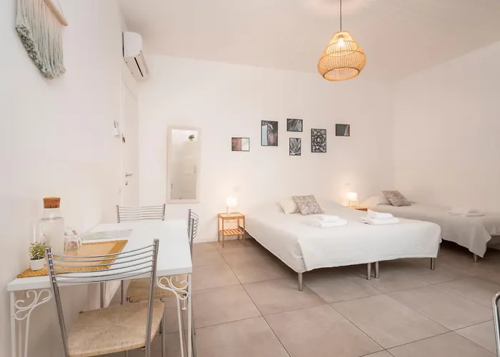 Tree Modern Бергамо